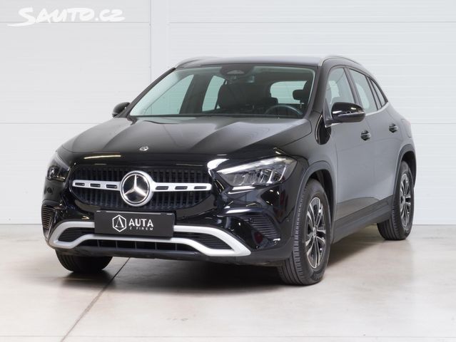Mercedes GLA